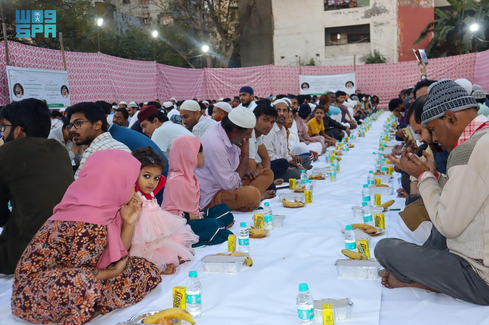saudi-islamic-affairs-ministry-holds-iftar-banquet-at-ahl-al-hadith