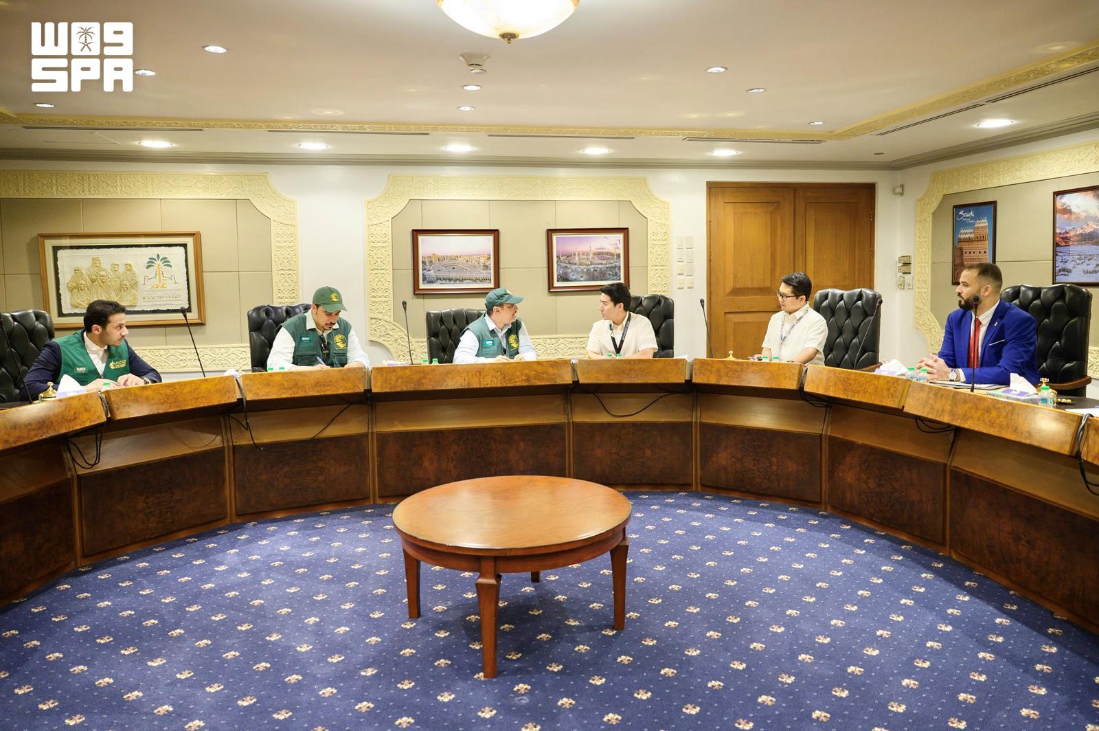 اجتماعي / وفد مركز الملك سلمان للإغاثة يلتقي ممثلي وزارة الشؤون الاجتماعية في الفلبين