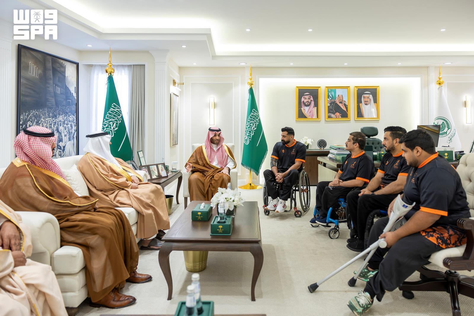 نائب أمير الجوف يستقبل أبطال بطولة غرب آسيا العاشرة لكرة السلة على الكراسي المتحركة